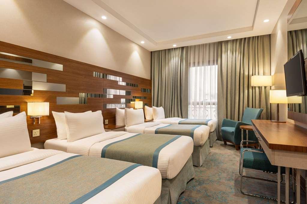 Ramada By Wyndham Makkah Zad Al Rawda Hotell Mekka Rum bild