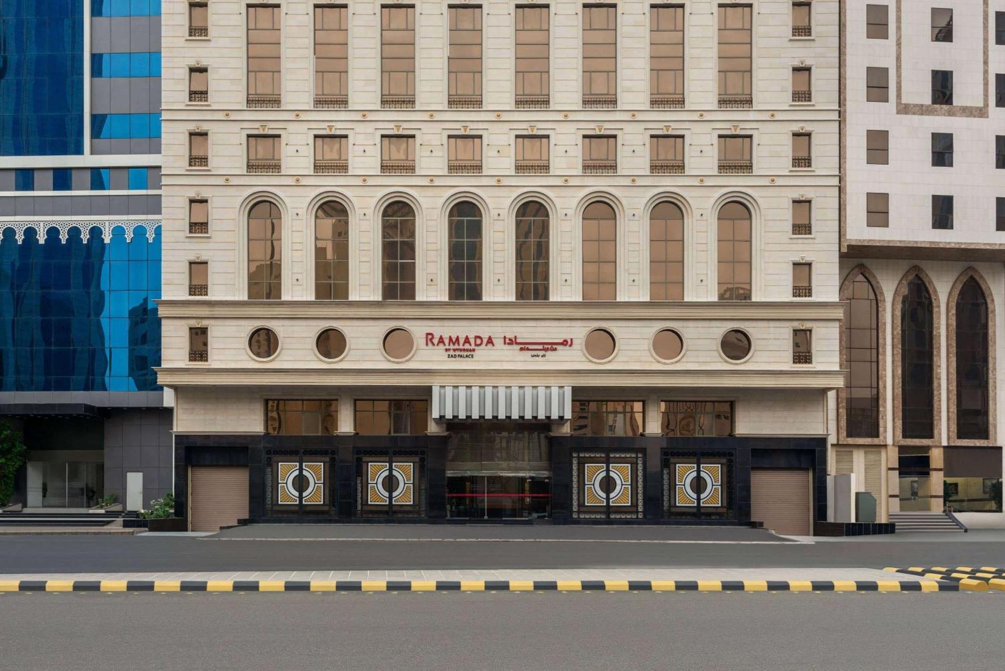 Ramada By Wyndham Makkah Zad Al Rawda Hotell Mekka Exteriör bild